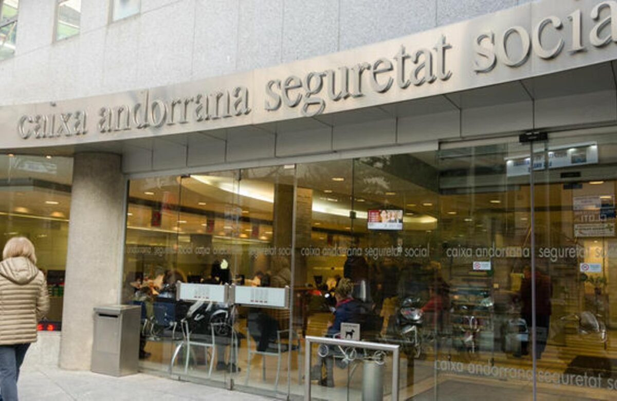 Gestió del permís de residència i inscripcions obligatòries a Andorra