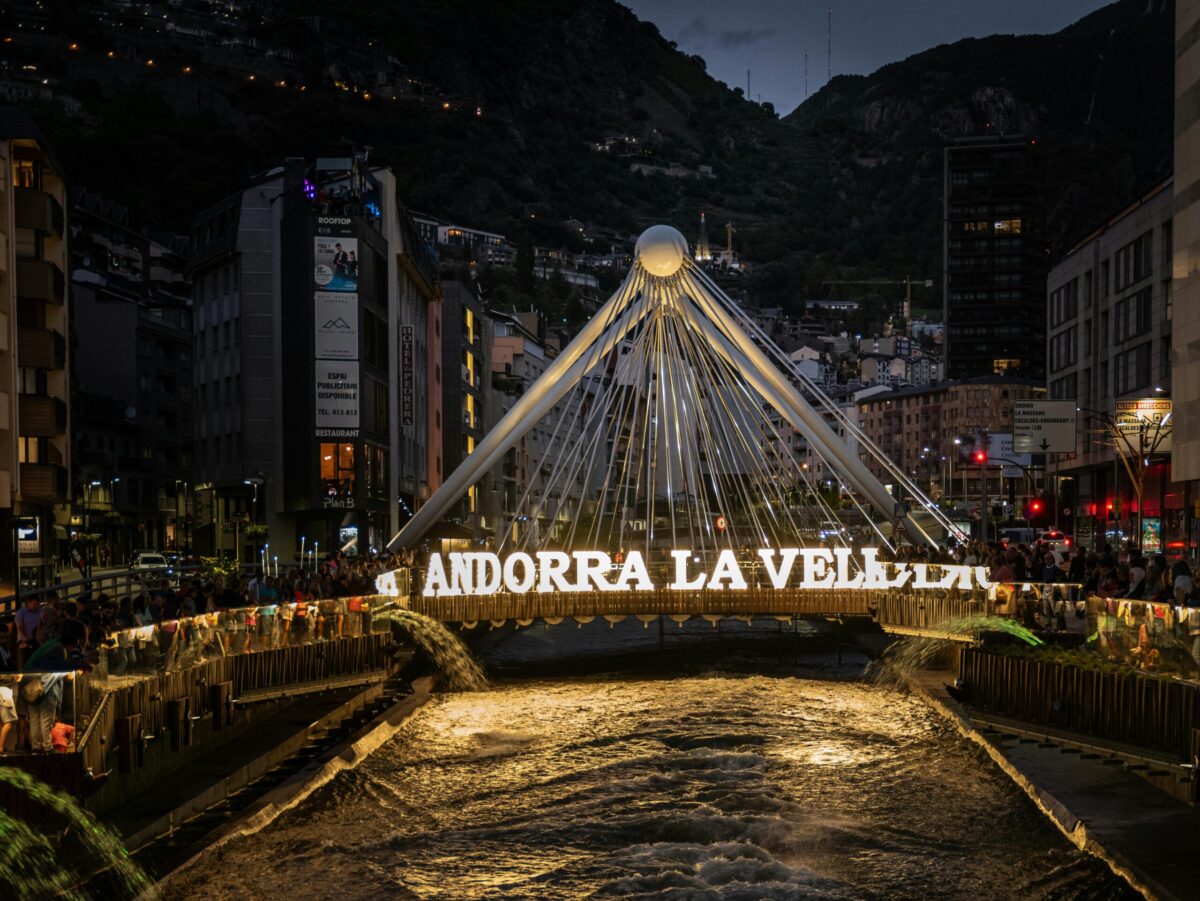 Gestión y planificación fiscal en Andorra con acompañamiento experto. Optimiza impuestos y toma decisiones estratégicas con Prodigi Advisor